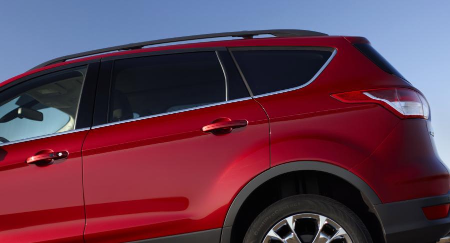  Ford Escape 2013 года  (фото 139 из 222)